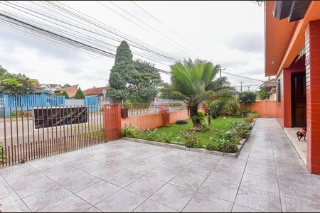 3_photo/94dcfacd57.1e45c290f45d527b-ATLAS-cf9db68c-6a89-446f-b76b-36356b3f59c2.jpg de casa à venda com 3 quartos, 177m² em Uberaba, Curitiba