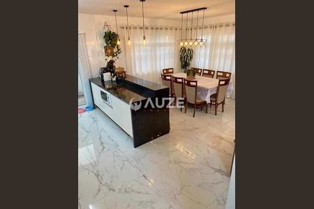 12_photo/94dcfacd89.ceff8192393c33de-ATLAS-7875cc06-8ddc-4d37-a41d-d6b10b89ffa4.jpg de casa à venda com 3 quartos, 130m² em Uberaba, Curitiba