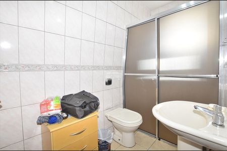 8_photo/94dcfacd9b.905d7f4245edae06-ATLAS-c9727f6e-59e2-485e-8325-4e5d3318a05f.jpg de casa à venda com 4 quartos, 150m² em Uberaba, Curitiba