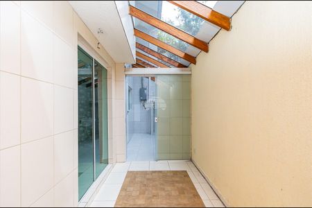 9_photo/94dcfacd9d.56d702e600fa8de7-ATLAS-a8d9156e-56ca-4804-b5c9-db2167140e00.jpg de casa à venda com 3 quartos, 140m² em Uberaba, Curitiba