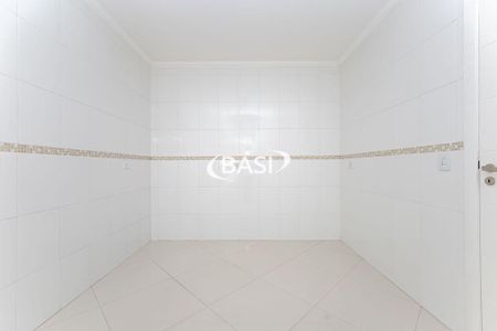 34_photo/94dcfacda1.f1c029e77bf84609-ATLAS-032659ff-8800-4b57-a6f4-451a7cdf7912.jpg de casa à venda com 3 quartos, 148m² em Uberaba, Curitiba