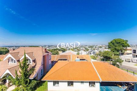 49_photo/94dcfacda1.f1c029e77bf84609-ATLAS-61041440-8c00-4443-a0da-ff75b77b1f4e.jpg de casa à venda com 3 quartos, 148m² em Uberaba, Curitiba