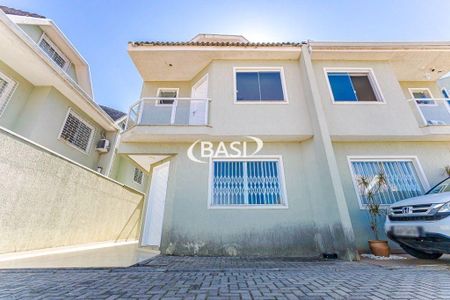 2_photo/94dcfacda1.f1c029e77bf84609-ATLAS-8250e45b-e816-42df-8560-ab1ea50a6a65.jpg de casa à venda com 3 quartos, 148m² em Uberaba, Curitiba