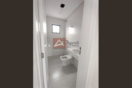 17_photo/94dcfacdc5.935c805baf9a7d1f-ATLAS-ad41ee61-db40-48dc-ab6b-bcc62fce39f9.jpg de casa à venda com 3 quartos, 120m² em Uberaba, Curitiba