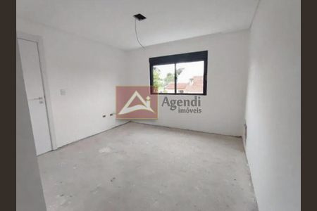 21_photo/94dcfacdc5.935c805baf9a7d1f-ATLAS-e5ef1274-9141-4aed-b422-304853bbb7de.jpg de casa à venda com 3 quartos, 120m² em Uberaba, Curitiba