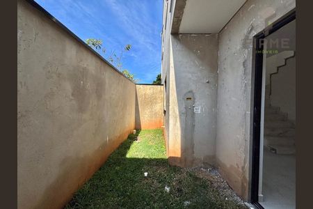 4_photo/94dcfacdc5.b9011c6352d0a570-ATLAS-0624da16-8e9e-4cfc-88c5-cce74588e262.jpg de casa à venda com 3 quartos, 122m² em Uberaba, Curitiba