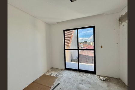 12_photo/94dcfacdc5.b9011c6352d0a570-ATLAS-5e1d1683-c9a8-4bc5-bd32-951f596cb5e9.jpg de casa à venda com 3 quartos, 122m² em Uberaba, Curitiba