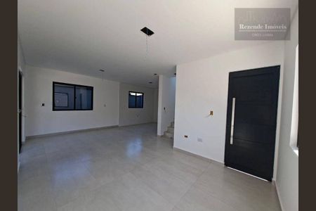 4_photo/94dcfacdc5.c2f56772678e8622-ATLAS-8cb1d503-518c-4bb4-bc1a-04002030c835.jpg de casa à venda com 3 quartos, 122m² em Uberaba, Curitiba