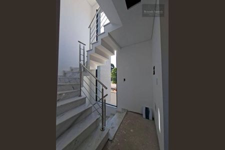 13_photo/94dcfacdc5.c2f56772678e8622-ATLAS-b8d3e4d8-0c4b-4132-8abf-12927660feb7.jpg de casa à venda com 3 quartos, 122m² em Uberaba, Curitiba