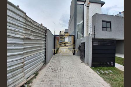 22_photo/94dcfacdc5.dfdf3a77207432af-ATLAS-b7b87f9f-9a05-49e7-af20-2ec77d705288.jpg de casa de condomínio à venda com 3 quartos, 122m² em Uberaba, Curitiba