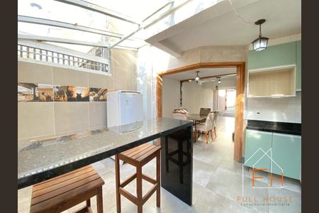 7_photo/94dcfacde5.96e81d73ac213d8c-ATLAS-122d92c7-8446-4d2f-b6ae-1d74ad7e5e1c.jpg de casa à venda com 3 quartos, 108m² em Uberaba, Curitiba