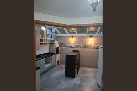 9_photo/94dcfacde5.96e81d73ac213d8c-ATLAS-518441ba-027f-4e4c-b8d2-c5008197d79d.jpg de casa à venda com 3 quartos, 108m² em Uberaba, Curitiba