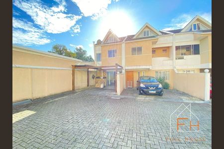 6_photo/94dcfacde5.96e81d73ac213d8c-ATLAS-a4fb8f39-43af-454a-809f-deec497e52fc.jpg de casa à venda com 3 quartos, 108m² em Uberaba, Curitiba