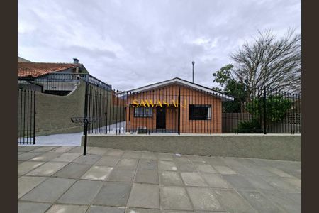 1_photo/94dcface11.6fa638854a4c7cd7-ATLAS-b960fff4-87dd-4c3d-bbbb-6266835e0a7a.jpg de casa para alugar com 6 quartos, 235m² em Uberaba, Curitiba