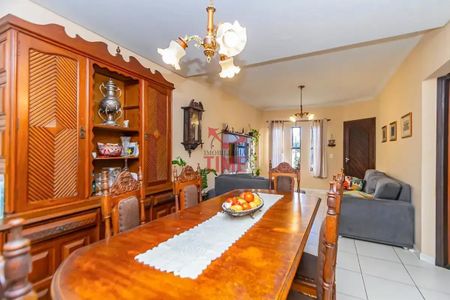 8_photo/94dcface95.3913879a8cf012ea-ATLAS-bac7fa14-cad3-42e4-9eb6-fcf2b2bef327.jpg de casa à venda com 3 quartos, 146m² em Uberaba, Curitiba