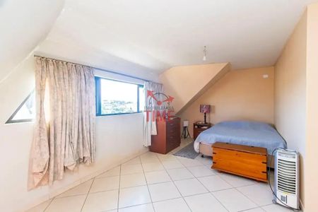 40_photo/94dcface95.3913879a8cf012ea-ATLAS-dff4f030-5fb5-4214-b958-d4f40ca73be8.jpg de casa à venda com 3 quartos, 146m² em Uberaba, Curitiba