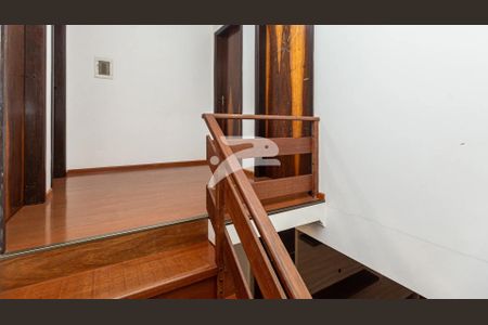 6_photo/94dcfaceb3.ce766310ac70d149-ATLAS-3155ecb1-df20-4638-b792-5b063fa4e32d.jpg de casa à venda com 3 quartos, 141m² em Uberaba, Curitiba