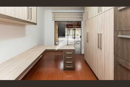 4_photo/94dcfaceb3.ce766310ac70d149-ATLAS-62b3018c-2d9d-45cc-9ba3-03bfa2e7a276.jpg de casa à venda com 3 quartos, 141m² em Uberaba, Curitiba