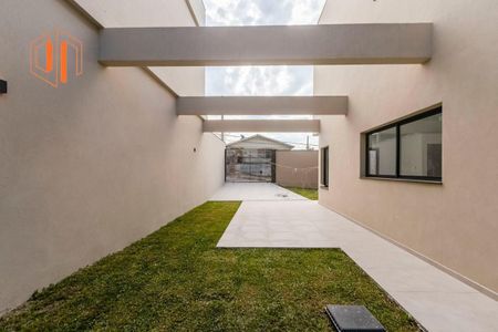 7_photo/94dcfaceb3.ce766310ac70d149-ATLAS-c4f492c7-9b78-4391-9933-9024a93474ca.jpg de casa à venda com 3 quartos, 145m² em Uberaba, Curitiba