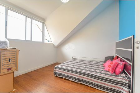 2_photo/94dcfacecf.638b34ff0fe22444-ATLAS-ea0236c8-80aa-4d88-a3d2-7c92fa52b9d8.jpg de casa à venda com 5 quartos, 290m² em Uberaba, Curitiba