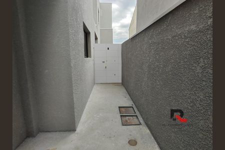 2_photo/94dcfacef9.9eb5d2fc35c3b0f7-ATLAS-05eb35e3-1d26-4b8b-bb5a-cef70fa01f96.jpg de casa à venda com 3 quartos, 124m² em Uberaba, Curitiba