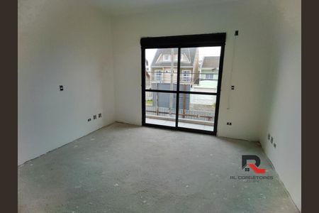 6_photo/94dcfacef9.9eb5d2fc35c3b0f7-ATLAS-19d5fee5-2dba-4f96-a397-cb95cb609951.jpg de casa à venda com 3 quartos, 124m² em Uberaba, Curitiba