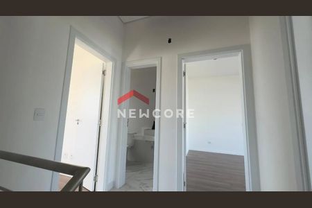 15_photo/94dcfacef9.9eb5d2fc35c3b0f7-ATLAS-994e828b-5ae2-4e1a-b5b8-d212bc8b6227.jpg de casa à venda com 3 quartos, 124m² em Uberaba, Curitiba