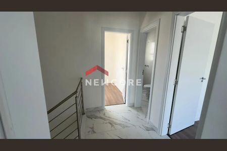 11_photo/94dcfacef9.9eb5d2fc35c3b0f7-ATLAS-9f5749bd-808c-42a0-85eb-82fe6d68c7b9.jpg de casa à venda com 3 quartos, 124m² em Uberaba, Curitiba