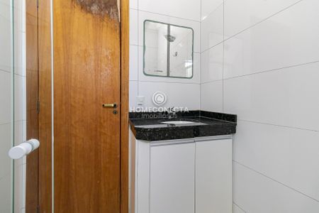 43_photo/94dcfaceff.70fed3faa30d4614-ATLAS-37f28bc3-8ead-4d32-8ecc-10248fbce95b.jpg de casa à venda com 3 quartos, 128m² em Uberaba, Curitiba