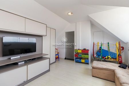 48_photo/94dcfaceff.70fed3faa30d4614-ATLAS-bcd8a07e-2bfb-4b57-b45f-cc5fdb19027f.jpg de casa à venda com 3 quartos, 128m² em Uberaba, Curitiba