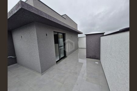 3_photo/94dcfacf0d.899d3b21ae79d095-ATLAS-593c0804-deb8-4f70-815e-78f311605d99.jpg de casa à venda com 3 quartos, 146m² em Uberaba, Curitiba