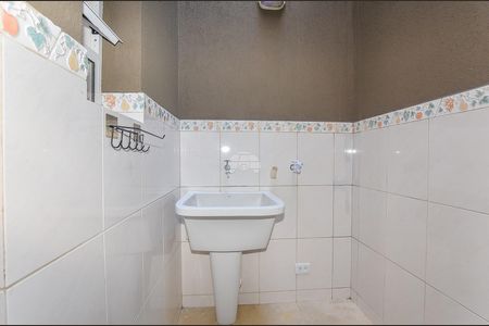 12_photo/94dcfacf61.2d077195476f102c-ATLAS-80ad9f7f-7cde-4cb9-9072-bf521bb23c3b.jpg de casa à venda com 3 quartos, 137m² em Uberaba, Curitiba