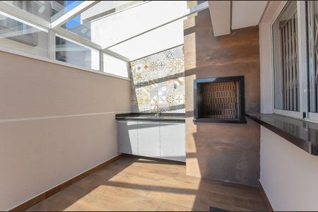 7_photo/94dcfacf61.2d077195476f102c-ATLAS-baabd010-30f7-409a-b52a-78c13efa1ce0.jpg de casa à venda com 3 quartos, 137m² em Uberaba, Curitiba