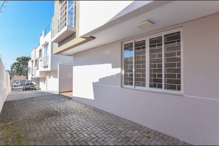 3_photo/94dcfacf61.2d077195476f102c-ATLAS-c825d0e3-1420-428d-b7b7-7c731f1a79fa.jpg de casa à venda com 3 quartos, 137m² em Uberaba, Curitiba