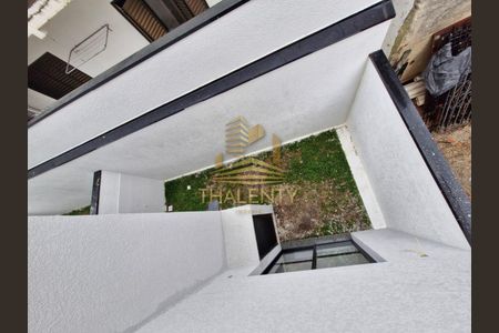 10_photo/94dcfacf6d.c405d9b7cdaa4033-ATLAS-0cc6daf4-8ee7-4b57-baff-2bc78e3d4eee.jpg de casa de condomínio à venda com 3 quartos, 145m² em Uberaba, Curitiba