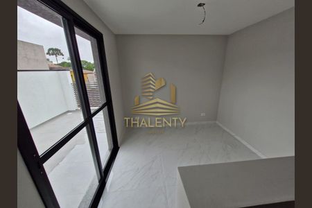 11_photo/94dcfacf6d.c405d9b7cdaa4033-ATLAS-5187eb68-58f4-4686-89cd-2cc94d8ba0e1.jpg de casa de condomínio à venda com 3 quartos, 145m² em Uberaba, Curitiba