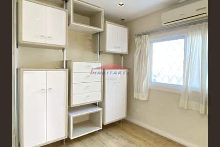 39_photo/94dcfacfd1.777899b2c09bdc5f-ATLAS-714ac906-ab83-455e-a698-5a362fae7e92.jpg de casa à venda com 3 quartos, 260m² em Uberaba, Curitiba