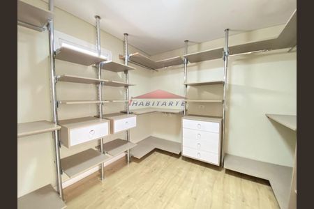 35_photo/94dcfacfd1.777899b2c09bdc5f-ATLAS-72214044-fbbe-4b70-b92d-1e955a26faeb.jpg de casa à venda com 3 quartos, 260m² em Uberaba, Curitiba