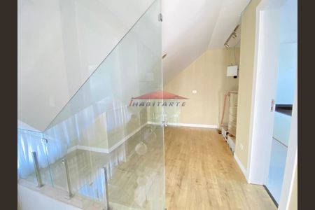 20_photo/94dcfacfd1.777899b2c09bdc5f-ATLAS-89e32bc6-4477-4077-b40d-8b4192bc9475.jpg de casa à venda com 3 quartos, 260m² em Uberaba, Curitiba