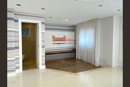 26_photo/94dcfacfd1.777899b2c09bdc5f-ATLAS-e6b1102b-246b-499d-94fc-b52b07ebe91d.jpg de casa à venda com 3 quartos, 260m² em Uberaba, Curitiba