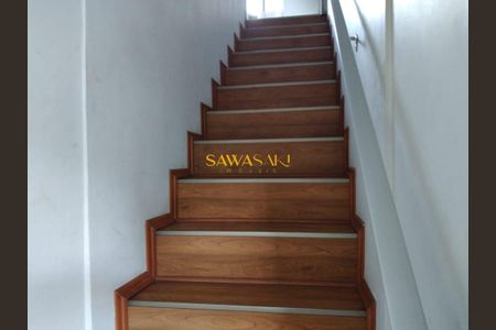 5_photo/94dcfad133.01061cb6ad72014f-ATLAS-1e9bcea7-5ecb-40a9-8cec-7da47cd69101.jpg de casa à venda com 5 quartos, 175m² em Boqueirão, Curitiba