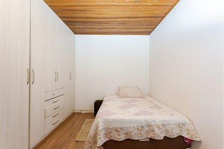 21_photo/94dcfad147.5afd90b9c05d4dec-ATLAS-ae131a4c-5e6a-4ac0-82f3-859c5b54b9bf.jpg de casa à venda com 5 quartos, 260m² em Boqueirão, Curitiba