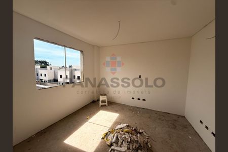 10_photo/94dcfad167.2f15d505e37c7ac5-ATLAS-ee80bf20-c8a4-4f8a-bd4f-a6820cef6845.jpg de casa à venda com 3 quartos, 155m² em Boqueirão, Curitiba