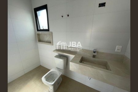 8_photo/94dcfad193.0f81dd1a9a4f6ffb-ATLAS-3e747bd6-d11b-4669-899a-e66a00b8e3b6.jpg de casa à venda com 3 quartos, 125m² em Uberaba, Curitiba