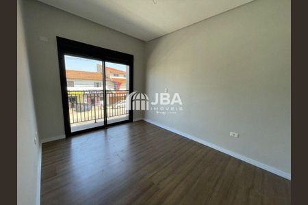 9_photo/94dcfad193.0f81dd1a9a4f6ffb-ATLAS-e74b83f2-2f41-4472-a1cc-9686395643b9.jpg de casa à venda com 3 quartos, 125m² em Uberaba, Curitiba