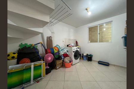 42_photo/94dcfad213.194c0972f5ce0b3a-ATLAS-5b62bb69-7201-4d1b-8712-5e1d22fd0fbf.jpg de casa à venda com 3 quartos, 110m² em Uberaba, Curitiba