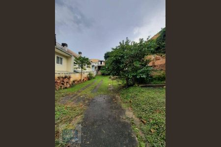 4_photo/94dcfad217.51cc70ea1b948618-ATLAS-3e280b4a-2d01-44dd-84af-07d96aea5bd1.jpg de casa à venda com 2 quartos, 270m² em Uberaba, Curitiba