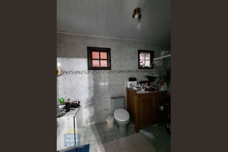 6_photo/94dcfad217.51cc70ea1b948618-ATLAS-506784d9-dc2e-47e8-9b93-d7a48169c9e7.jpg de casa à venda com 2 quartos, 270m² em Uberaba, Curitiba