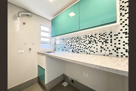 3_photo/94dcfad22b.8e241acf4c0e9a39-ATLAS-193e28e6-4aaf-4cd1-b040-e119a09de0c7.jpg de casa à venda com 3 quartos, 210m² em Uberaba, Curitiba