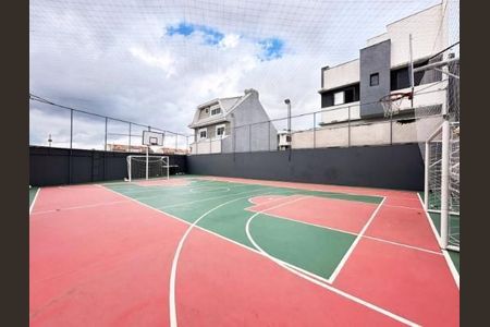 2_photo/94dcfad22b.8e241acf4c0e9a39-ATLAS-628fda86-23e6-4a6d-bf02-3f7f70d34d5d.jpg de casa à venda com 3 quartos, 210m² em Uberaba, Curitiba